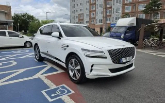 수원중고차취등록세 GV80 가솔린 2.5T AWD 매물 사진 3 - 2022/05 44,458km